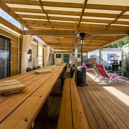 Mobil Avec Terrasse Pour 4 Personnes - Api-1-52-656 Camping
