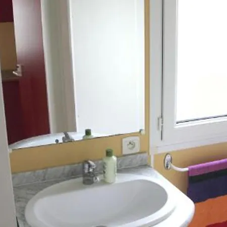 Camping Mobil Avec Terrasse Pour 4 Personnes - Api-1-52-656 *