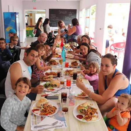 Campsite Mobil Avec Terrasse Pour 4 Personnes - Api-1-52-656