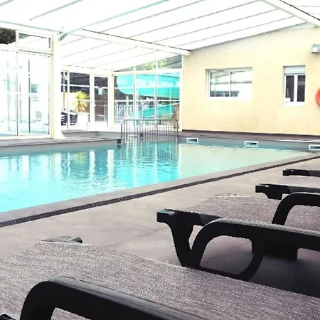 Mobil Avec Terrasse Pour 4 Personnes - Api-1-52-656