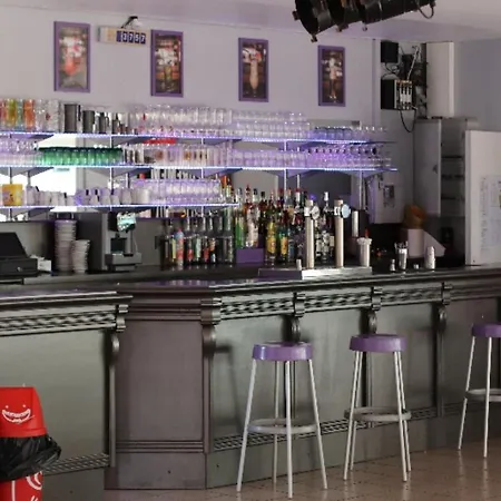 Mobil Avec Terrasse Pour 4 Personnes - Api-1-52-656 * Brétignolles-sur-Mer